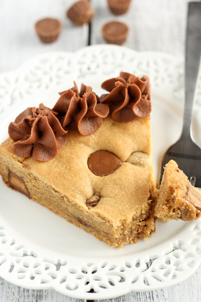 Easy Peanut Butter Cookie Cake Recipe