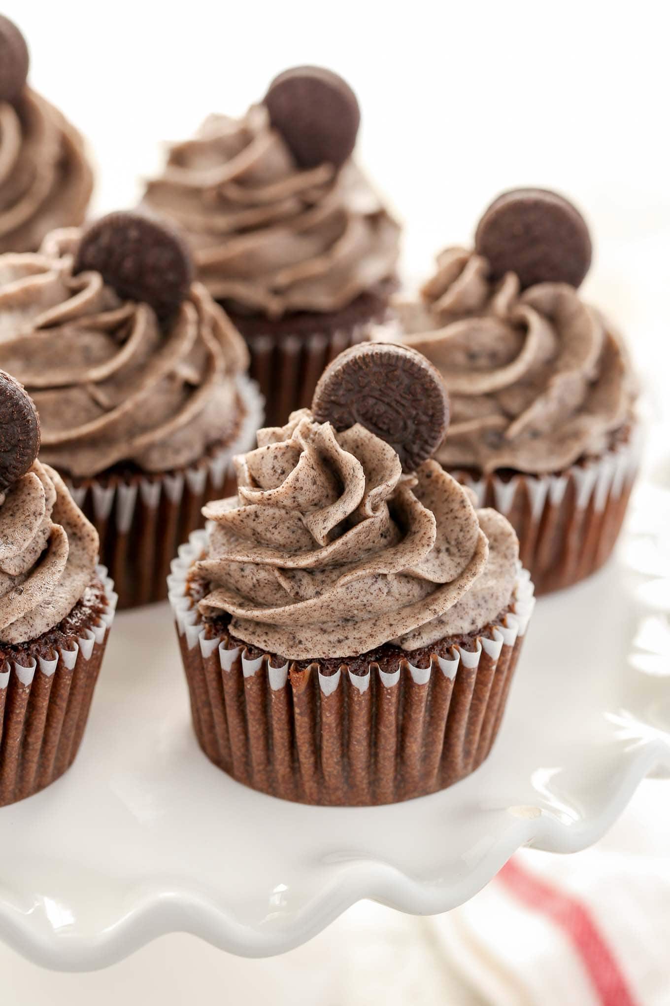 Chocolate Oreo Cupcakes (+ Oreo Buttercream) - Live Well Bake Often